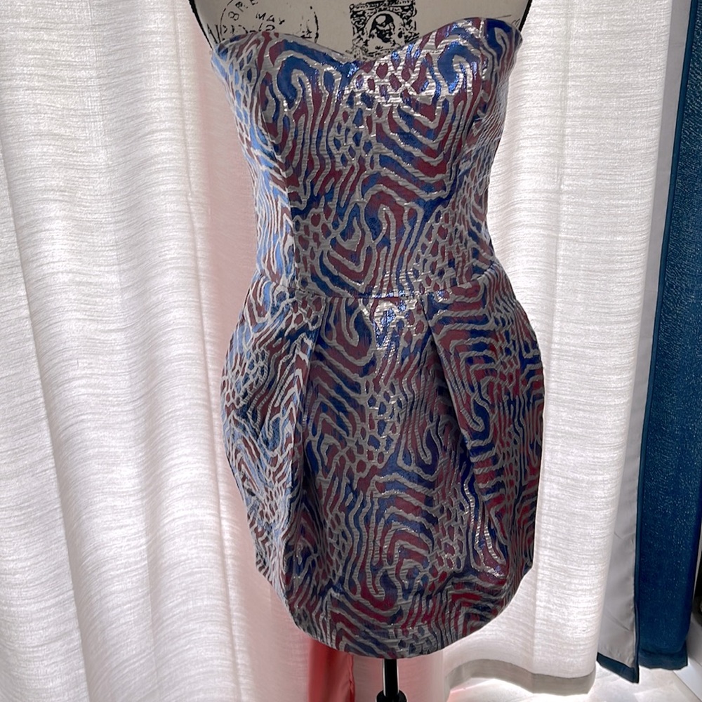 Strapless Silver, blue, and pink shimmer mini dress. Has pockets!